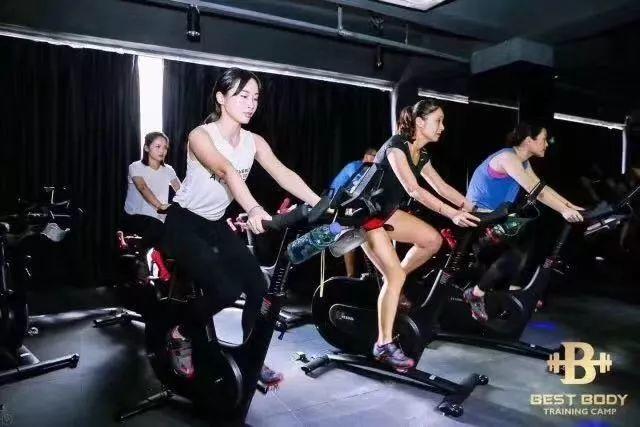 星店 | 仅仅3年时间，是什么让这家店成为上海最具规模CrossFit？